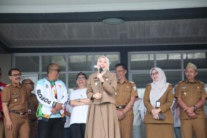 bu-putri-300x200.jpeg